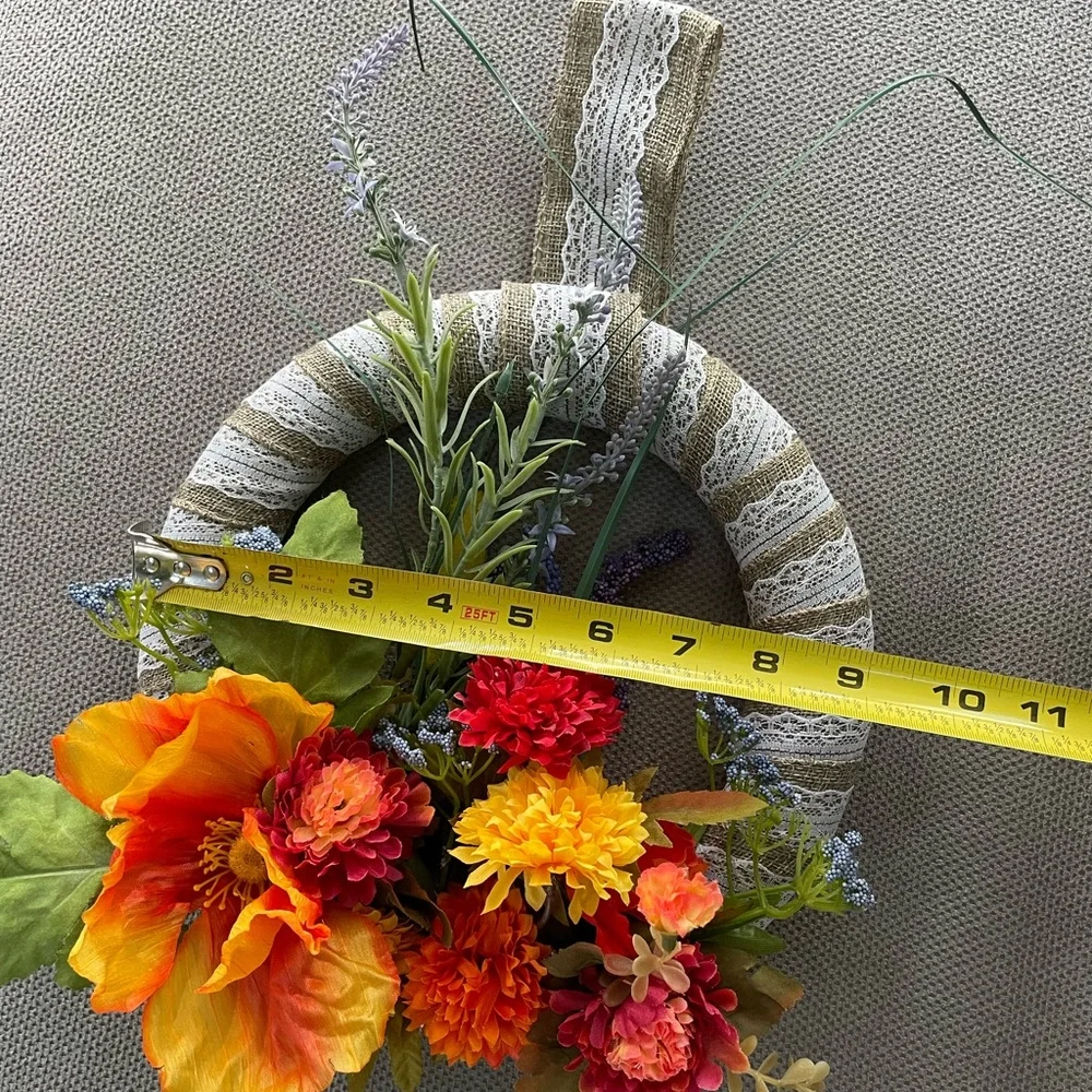 Spring wreath - Picture 3 of 6